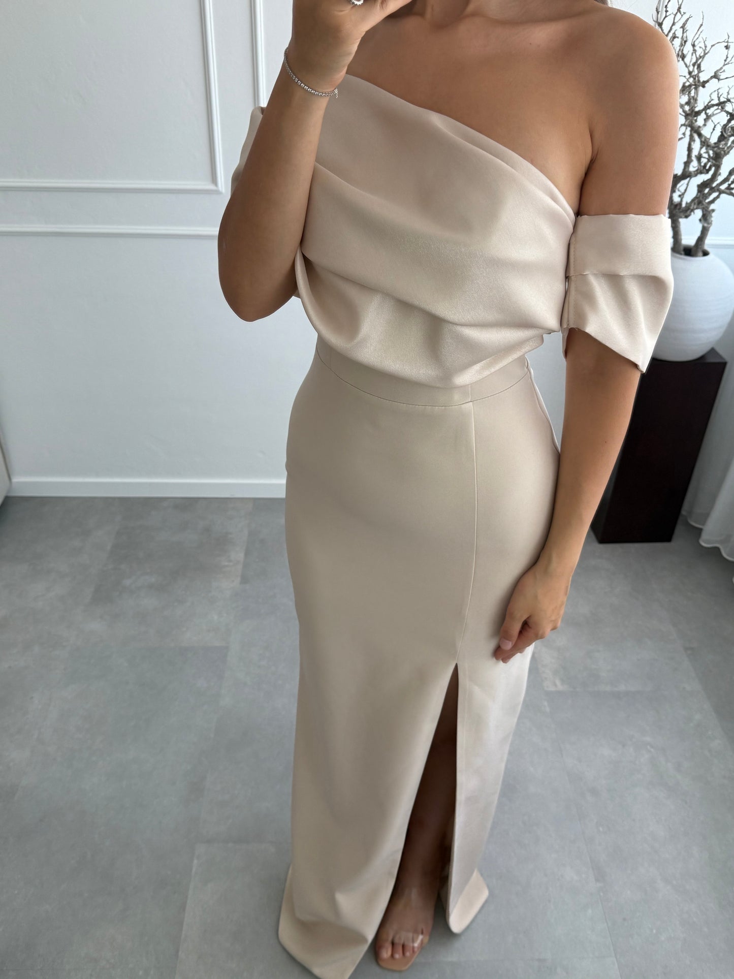 LIA DRESS